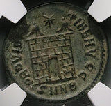 324 NGC XF Constantine I Nummus AE3 Roman Empire Campgate Nicomedia (25082101D)
