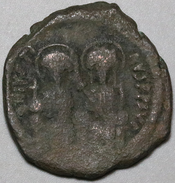 569 Justin II Sophia Byzantine Follis Constantinople Year 5 (23122704R)