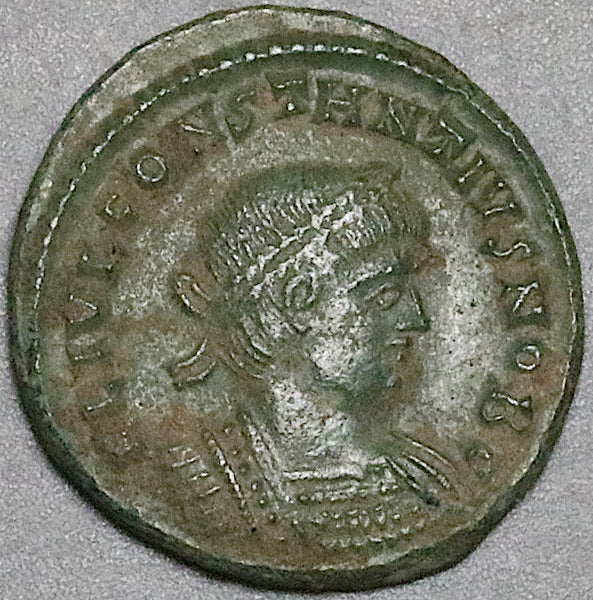330 Constantius II AE3 Roman Empire Soldiers Legionary Standards XF (25012503R)